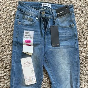 NWT Skinny Jeans for Teenage Girls/ Size 0